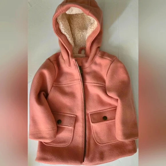 Cozy Pink Old Navy Size 2T Hooded Jacket - Picture 1 of 2
